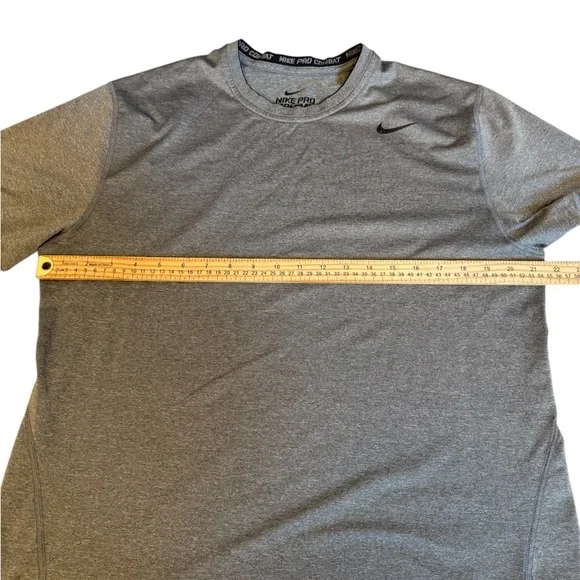 Nike Pro Combat Shirt FITTED Gray DriFit, Size XL - Picture 2 of 6